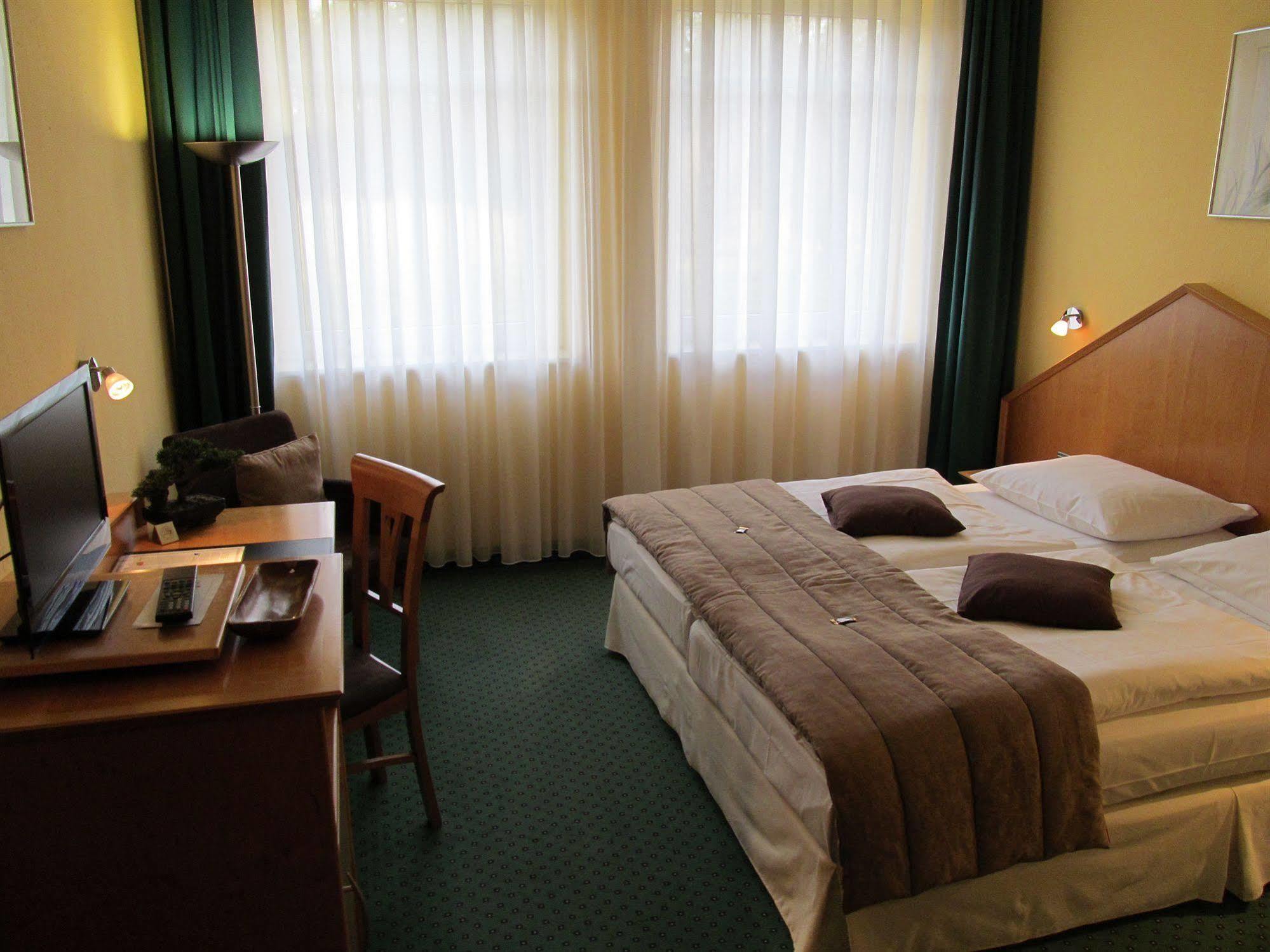 Hotel A2 Schopsdorf  Экстерьер фото
